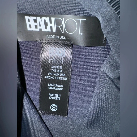 Beach Riot Carlie Women’s Black And White  Swimsuit Small $158.00 MSRP - Picture 3 of 5